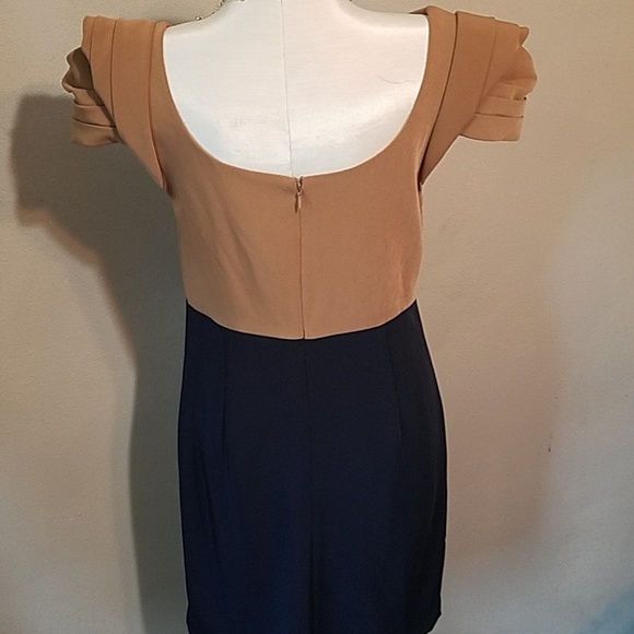 Like new dress by THML. Stitch fix. - Picture 4 of 8
